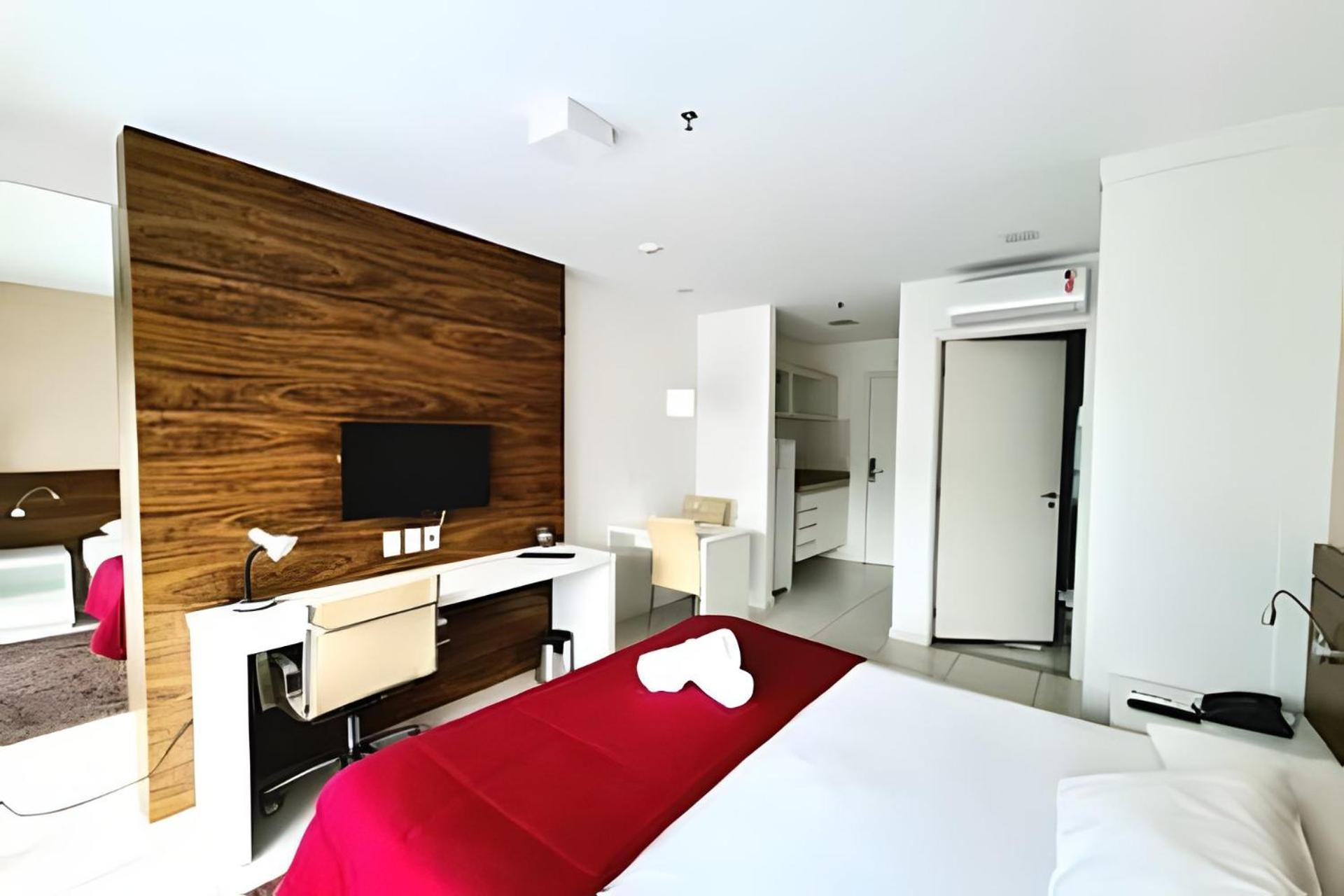Vision - Lindo Flat Area
